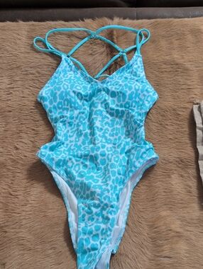 Cupshe Aqua Leopard Print One-Piece Swimsuit